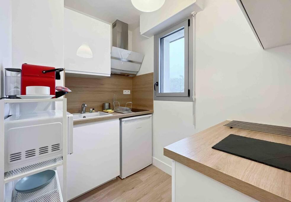 L'Escapade - Centre Ville - Parking - Balcon 렌 외부 사진