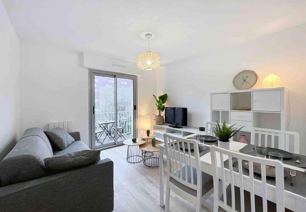 L'Escapade - Centre Ville - Parking - Balcon 렌 외부 사진